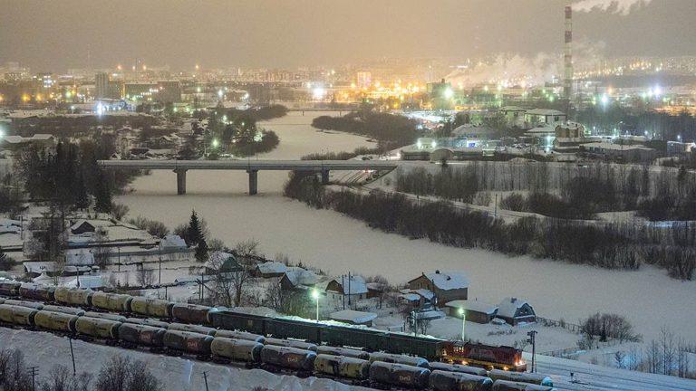 Доставка грузов из Китая в Тобольск